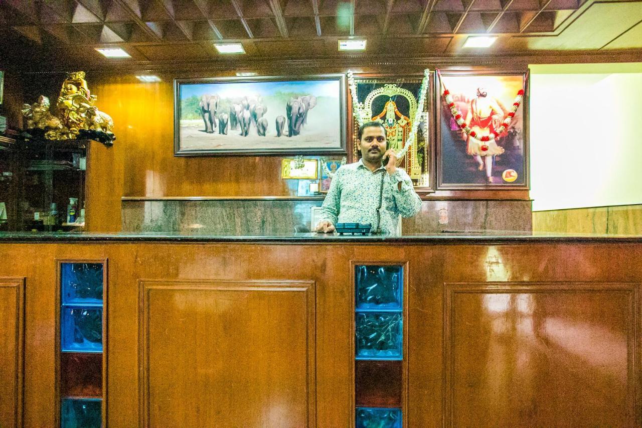 Hotel Priyanka Residency Bengaluru Zewnętrze zdjęcie